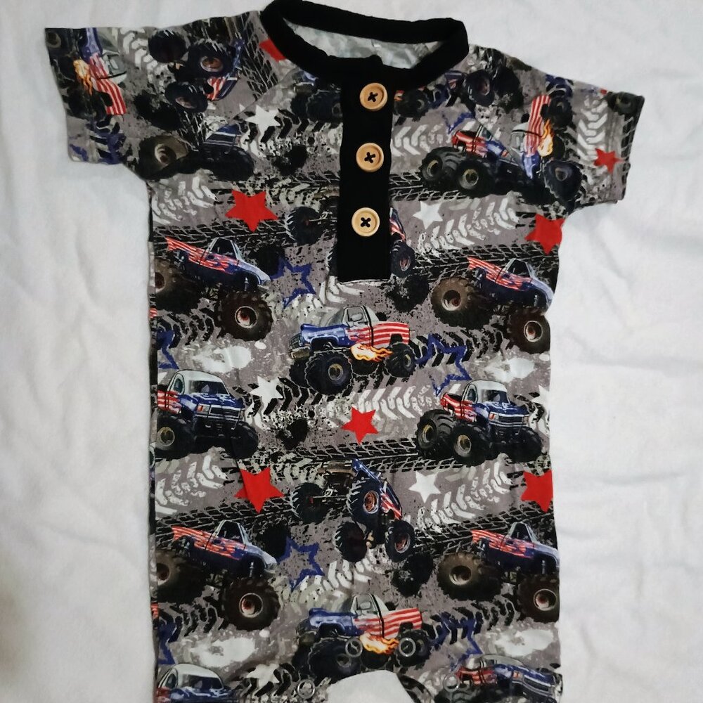 Duray baby monster truck romper